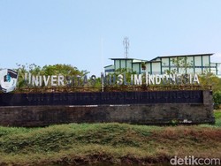 Mahasiswa UMI Makassar Bentrok Pakai Senjata Tajam, 1 Orang Luka