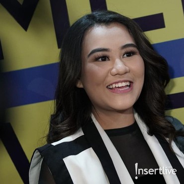 Foto Dirangkul Pria, Aaliyah Massaid Akui Sudah 2 Tahun Pacaran