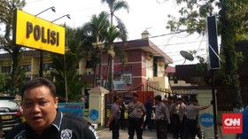Guru Ngaji Terduga Pelaku Bom di Medan Jarang Bergaul