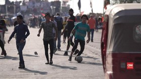 VIDEO: Demonstran Sambut Positif Laga Irak vs Iran