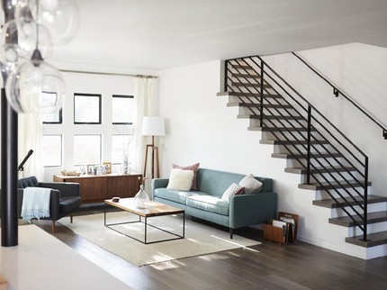 7 Inspirasi Desain Tangga Rumah, Gaya Minimalis hingga Industrial