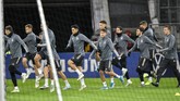 FOTO: Timnas Jerman 'Bersiap' Lolos ke Piala Eropa 2020 Timnas Jerman terus melakukan persiapan jelang laga penting Piala Eropa 2020 melawan Belarusia di Borussia Park, Sabtu (16/11).