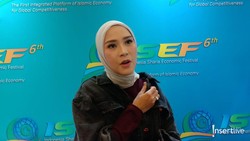Bisnis Fashion, Pelarian Zaskia Mecca dari Layar Lebar