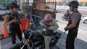 Pemotor Diduga Depresi Terobos Mako Brimob Bali