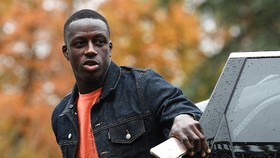 img-title Bek Man City Mendy Tersandung Kasus Pemerkosaan