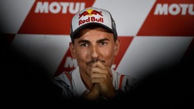 Lorenzo: Rossi Seperti Michael Jordan di MotoGP