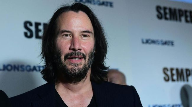 Keanu Reeves baru-baru ini membagikan pengalaman syuting film The Matrix 4 di tengah pandemi Covid-19.