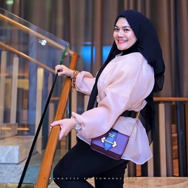 Foto Lawas Sarita Abdul Mukti yang Pernah Nikah dengan Berondong Jerman