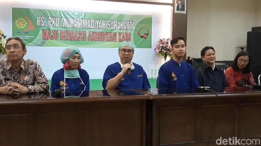 Kondisi Selvi Ananda dan cucu Presiden Joko Widodo usai menjalani operasi persalinan secara caesar.