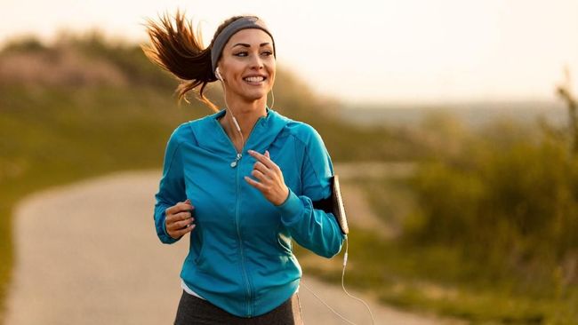 Banyak cara bisa dilakukan untuk menurunkan berat badan. Namun, tak semua cara itu sehat. Berikut cara turun berat badan yang sehat.