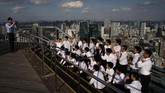 FOTO: Melihat Tokyo dari Pencakar Langit Ada banyak cara menikmati keindahan kota Tokyo di Jepang. Salah satunya dari ketinggian gedung pencakar langit di sana.