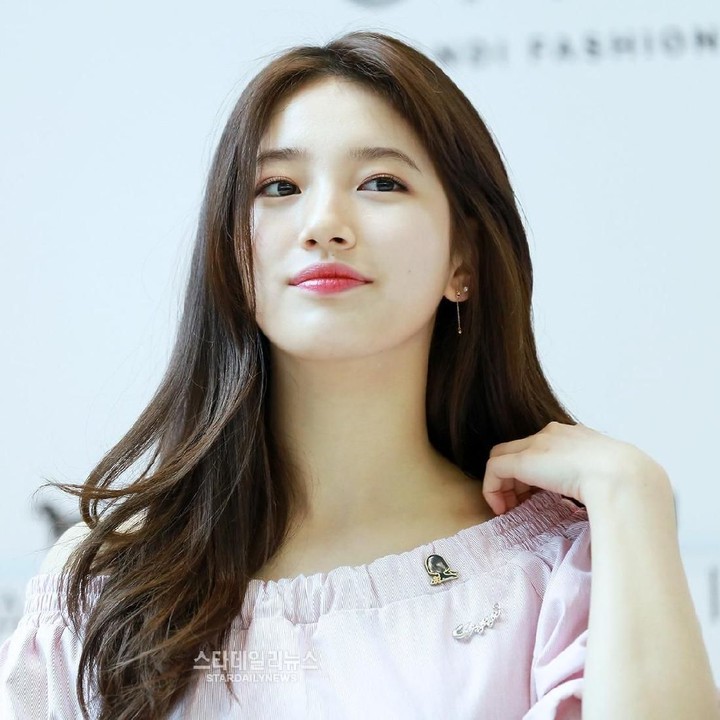 <p>Beranjak ke tahun berikutnya, badan Suzy semakin ramping dan wajahnya semakin cerah bersinar. (Foto: Soompi)</p>