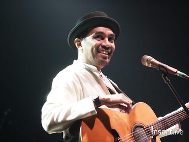 Firasat Kepergian Glenn Fredly di Balik Salah Lirik 'Malaikat Juga Tahu'