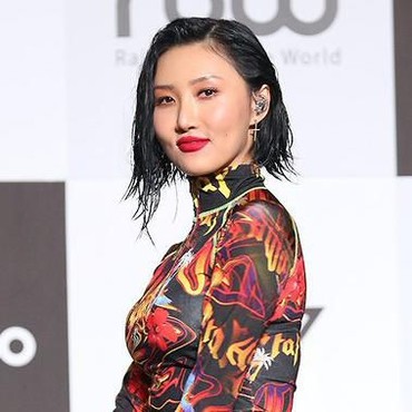Keterlaluan, Hwasa Mamamoo Digosipin Homophobic oleh Haters