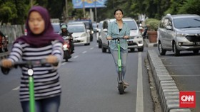 Meraba Area Abu-abu Bisnis Otopet Listrik GrabWheels