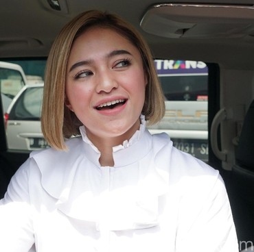 Anak Meninggal, Karen Pooroe Minta Polisi Periksa Marshanda