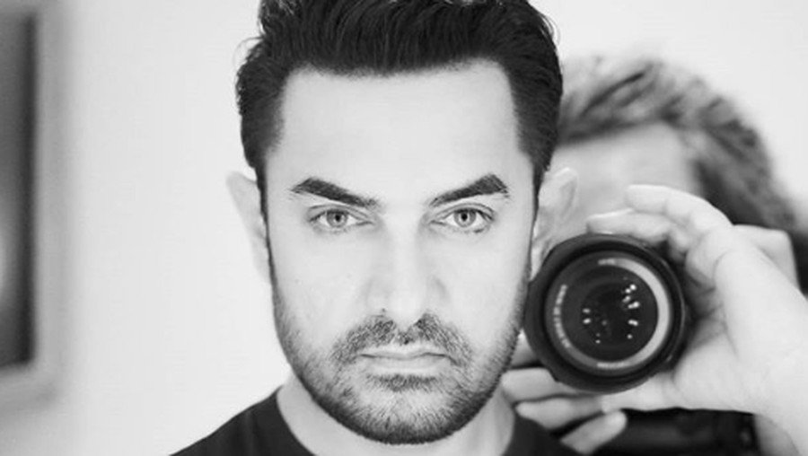 Aamir Khan prihatin dengan wabah virus corona di Tiongkok.