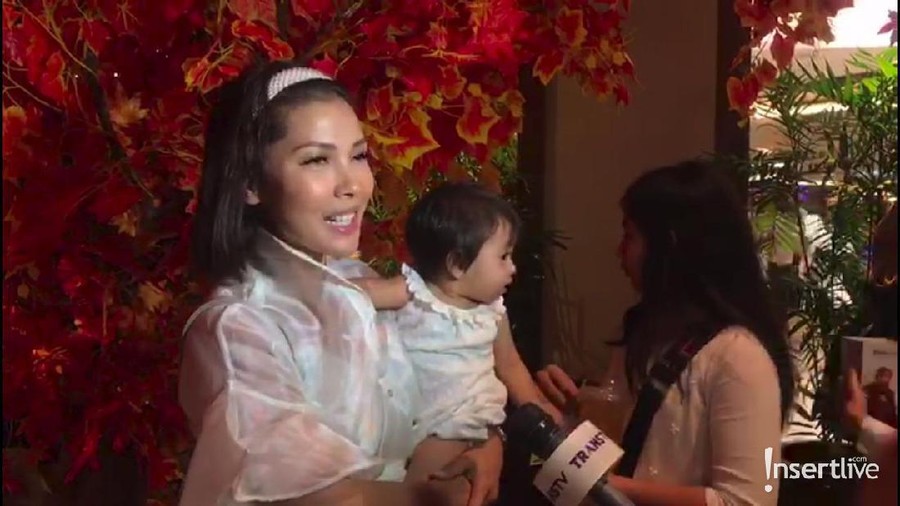 Nadia Mulya mendidik kedua putrinya yang beranjak remaja dengan didikan ala Mama Zaman Now.