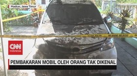 VIDEO: Mobil Warga Dibakar Orang Tak Dikenal