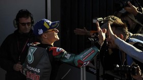 FOTO: Kalahkan Marquez, Quartararo Rebut Pole MotoGP Valencia