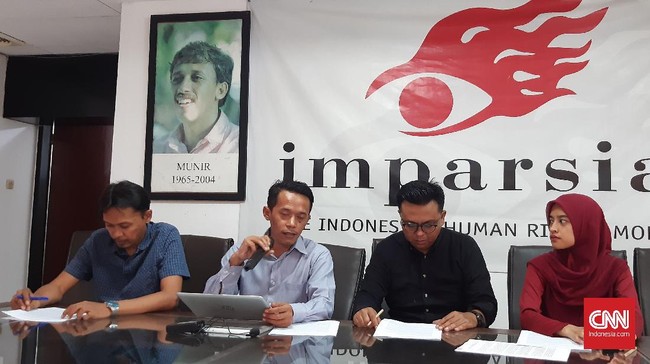 Lembaga Swadaya Masyarakat (LSM) yang fokus pada isu HAM, Imparsial meminta dilakukan investigasi mendalam terkait peristiwa ledakan saat pemusnahan amunisi.