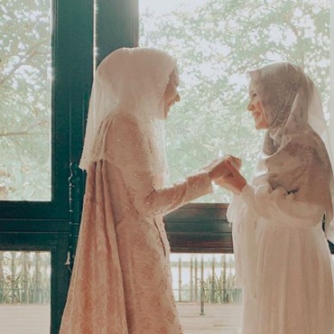 Dian Pelangi Nikah, Dewi Sandra: Bahagia Dunia Akherat