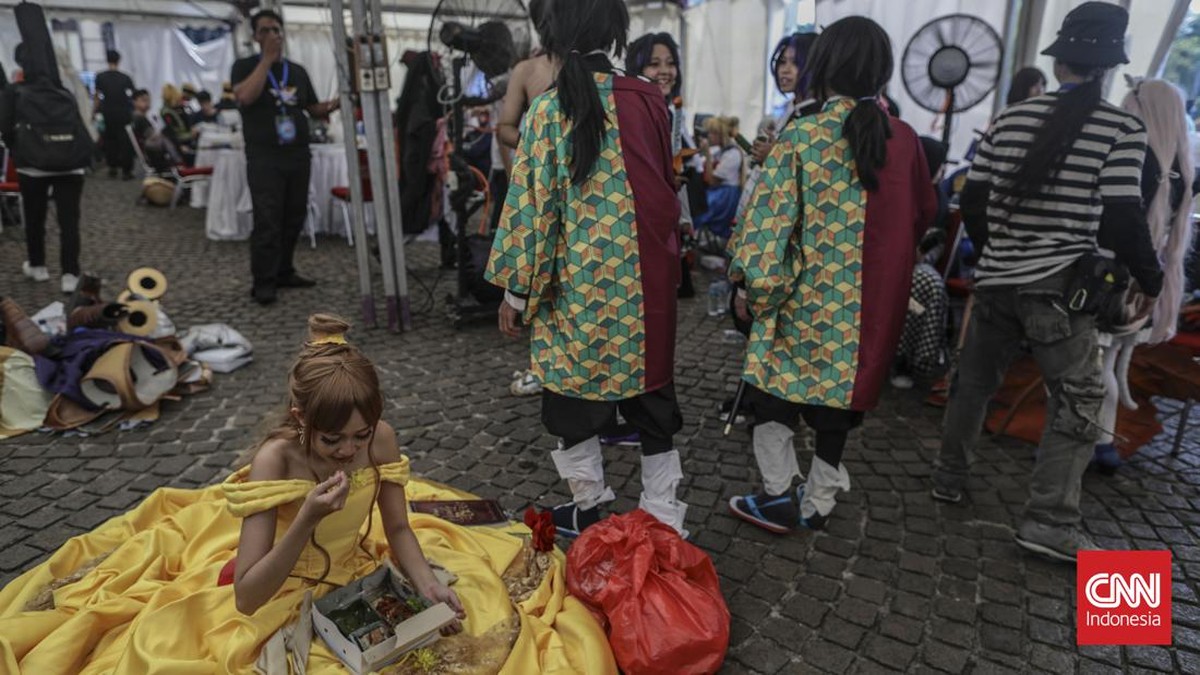 FOTO: 'Si Pitung' Jumpa 'Transformer' di Jakarta Cosplay 2019