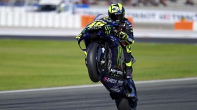 MotoGP: Rossi Tolak Kontrak Satu Tahun dengan Petronas