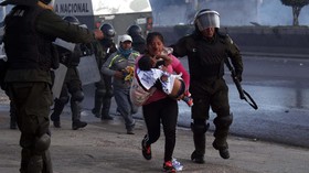 FOTO : Bolivia Masih Membara