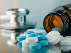 Efek Langka Minum Viagra, Semua Benda di Mata Pria Ini Tampak Berwarna Biru