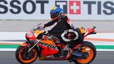FOTO: Marquez Perkasa di MotoGP Valencia 2019 Pebalap Repsol Honda Marc Marquez berhasil jadi juara MotoGP Valencia 2019 di Sirkuit Ricardo Tormo, Minggu (17/11).