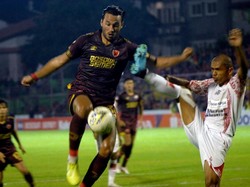 Ezra Walian Dilarang Bela PSM di AFC Cup