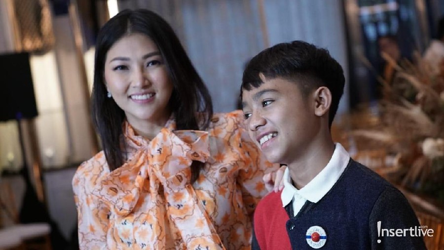 Artikel ini dihapus atas alasan perlindungan anak.