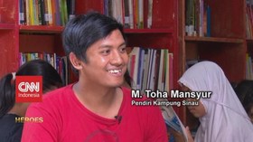 VIDEO: Berbagi Kasih ala Toha Mansyur