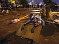 Usai 'Minggu Tenang', Bentrokan Kembali Terjadi di Hong Kong