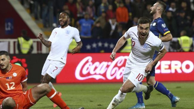 Hasil Kualifikasi Piala Eropa: Inggris Bungkam Kosovo 4-0 Timnas Inggris menang telak 4-0 atas Kosovo dalam lanjutan Kualifikasi Piala Eropa 2020 di Stadion Faddil Vokrri, Senin (18/11) dini hari WIB.