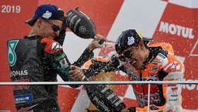 Lorenzo Ungkit Marquez dan Quartararo di Prediksi MotoGP 2022