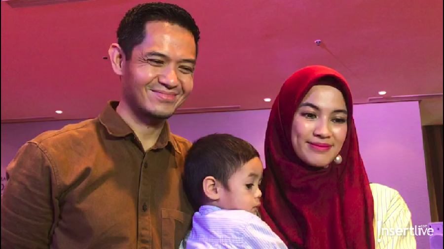 Sukses sebagai Aktor, Dude Harlino Kenalkan Anak ke Dunia Akting