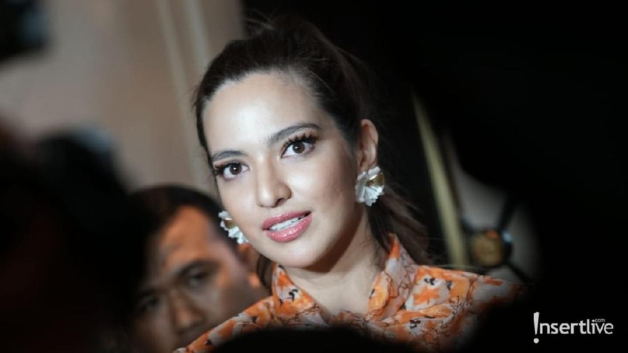 Nia Ramadhani trending topic nomor satu di Twitter.