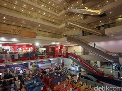 Pengunjung Mal Merosot Gegara Virus Corona Masuk RI