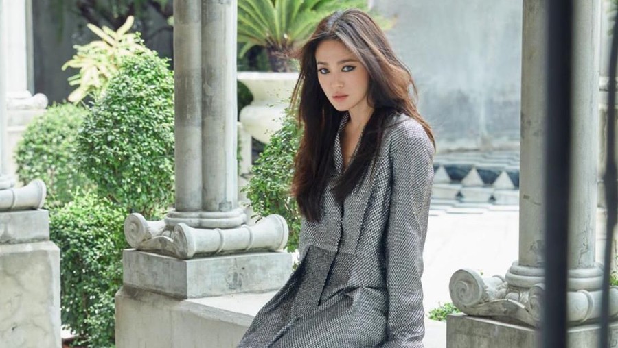 Tanggapan Song Hye Kyo ketika menadapat ucapan selamat ualng tahun dari penggemar di dunia.