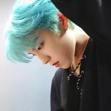 Agensi Umumkan Park Woo Jin AB6IX Vakum, Ada Apa?