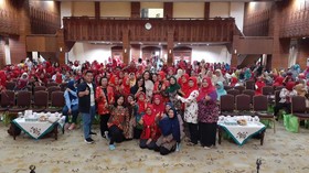 Gojek Perluas Akses Usaha Kuliner Perempuan PKK Semarang