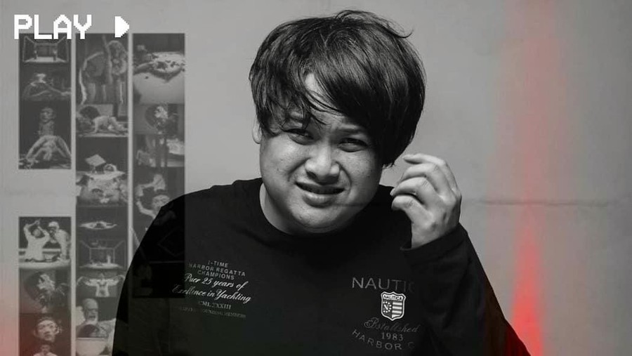 Cecep Reza pernah menuliskan makna bulan November dalam kehidupannya.
