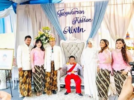 Wajah Via Vallen Masih Terlihat Chubby, Bikin Netizen Makin Penasaran