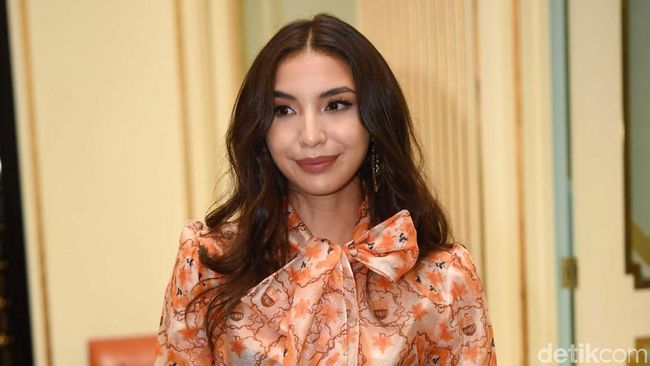 7 Fakta Manohara yang Tengah Kontroversial Terkait Agama