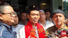 Ustaz Abdul Somad: Dipuja di Indonesia, Diusir dari Singapura