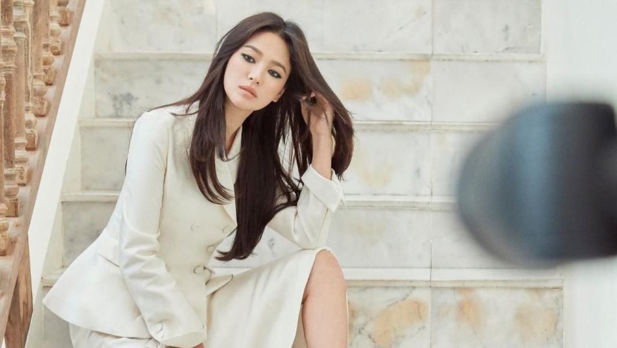 Ini Dia Ucapan Ultah Song Hye Kyo di Times Square New York