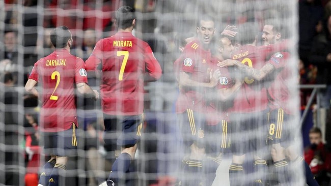 Timnas Spanyol unggul telak 4-0 atas timnas Rumania di babak pertama dalam laga lanjutan Kualifikasi Piala Eropa 2020.