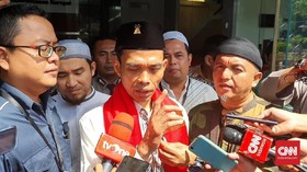Marinir Kawal Dakwah UAS untuk Pastikan Protokol Kesehatan